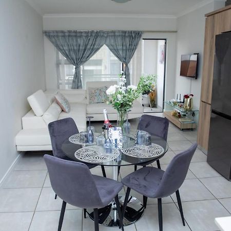 The Blyde Riverwalk Estate, Crystal Lagoon, Pretoria East מראה חיצוני תמונה