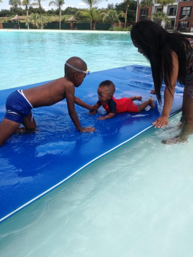 The Blyde Riverwalk Estate, Crystal Lagoon, Pretoria East מראה חיצוני תמונה